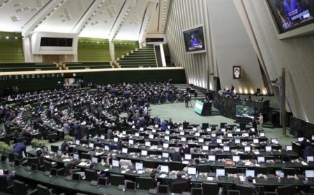 اسامی نمایندگان غایب روز گذشته مجلس قرائت شد
