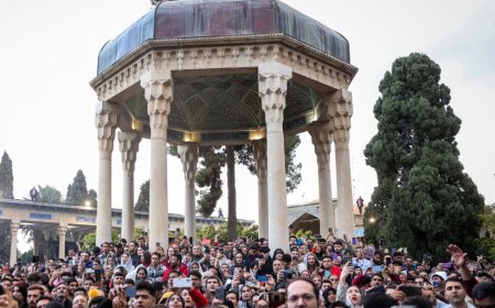 لحظه تحویل سال در حافظیه چگونه گذشت؟