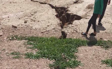 هشدار، فرونشست زمین در روستای مبارک آباد استهبان