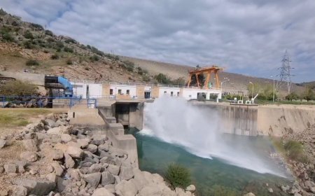 رهایی آب از سد درودزن، کام کشتزارها سیراب می‌شود