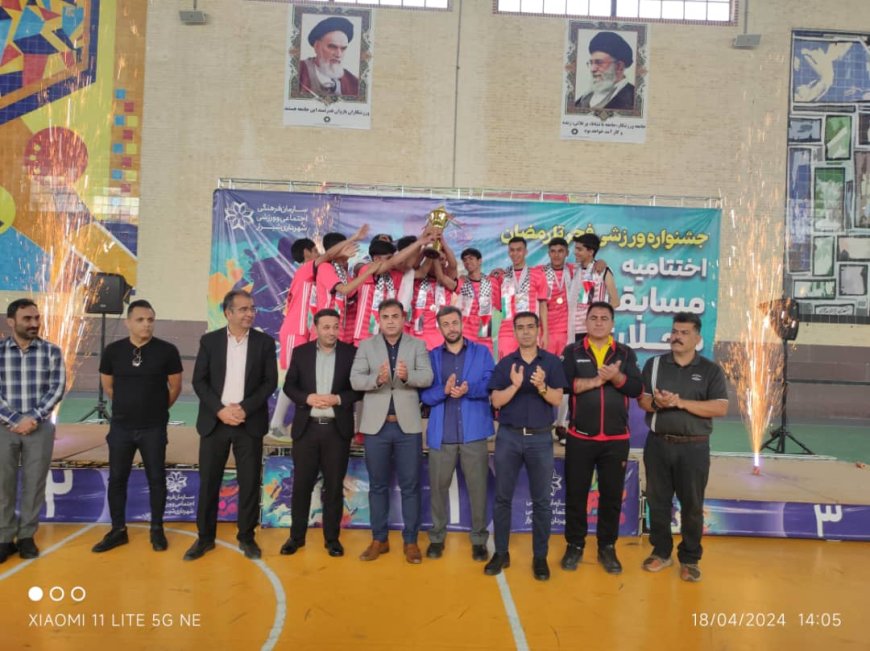 نوجوانان فرهنگ قهرمان مسابقات فوتسال شیراز