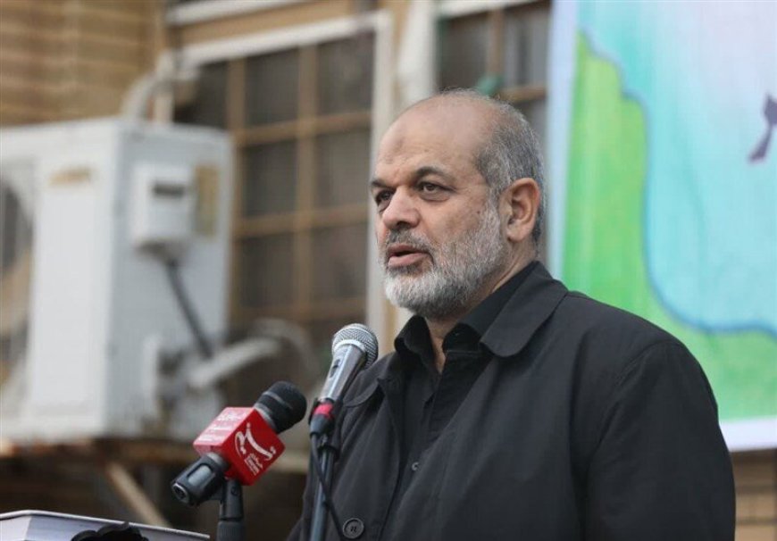 وزیر کشور درمورد طرح «نور»: تقدیر می‌کنم؛ فرماندهی نیروی انتظامی برای ایجاد آرامش به وظایف محوله خود پرداخته