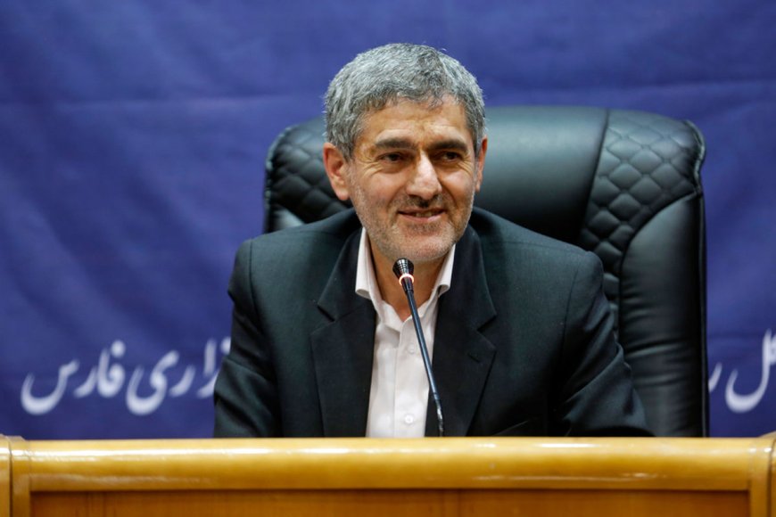 استاندار فارس : مدیران استان و نمایندگان مجلس برای پیشبرد ۶۴ طرح عمرانی هم پیمان شدند