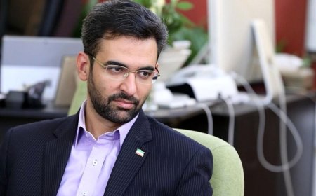 محمدجواد آذری جهرمی: صنعت خودروسازی در ایران با زور انحصار و ممنوعیت واردات است که زنده مانده