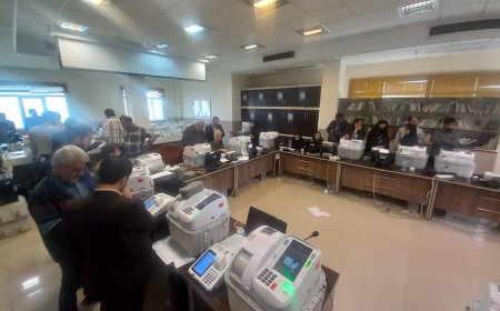 دومین مانور انتخابات الکترونیک در شیراز برگزار شد 