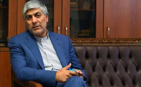 وزیر ورزش : اتفاقات ورزشگاه‌ها به کرامت بانوان خدشه وارد کرده است؛ ظرف یک هفته بررسی کنید و گزارش دهید