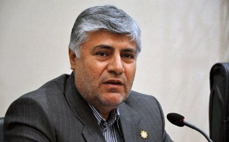 دکتر علیرضا پاک فطرت نماینده شیراز در مجلس: حضور یک تیم از فارس در لیگ برتر فوتبال کشور برای ما تبدیل به آرزو شده است