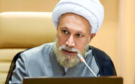 دژکام :  نمایندگان در ابعاد علمی، اقدام و فعالیت خود را برای حل مشکلات مردم صرف کنند