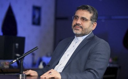 وزیر ارشاد: جایگاه روابط عمومی‌ از تزئینی و تبلیغی به اقناعی تبدیل شود