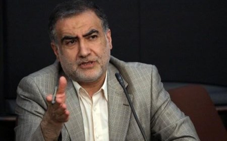 افشاگری های حساب شده یاران قالیباف و رائفی پور در شب انتخابات /نمایندگانی که خودرو شاسی بلند گرفتند به مجلس دوازدهم رفتند
