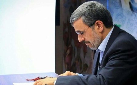 ببینید| حرف‌های گنگ و مبهم محمود احمدی نژاد؛ آیا او ثبت نام خواهد کرد؟