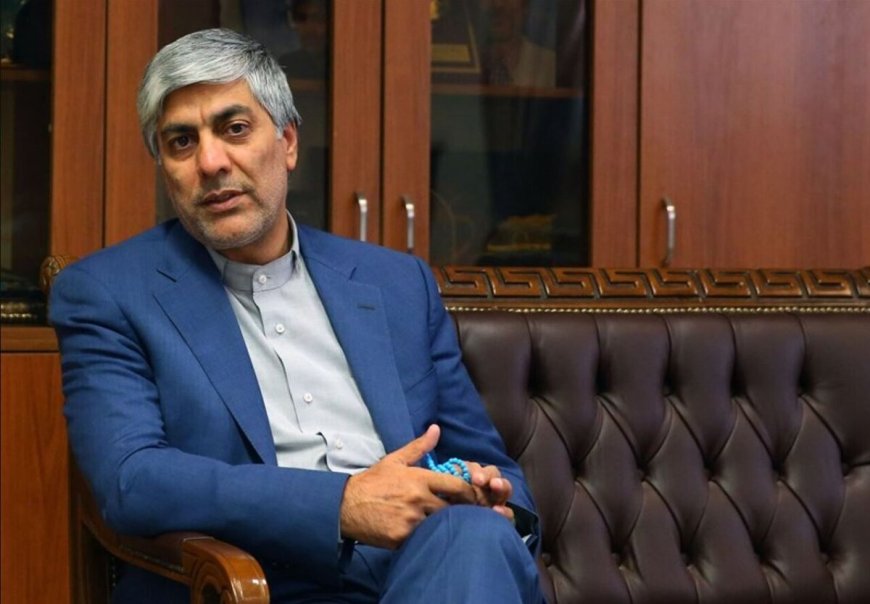 وزیر ورزش : اتفاقات ورزشگاه‌ها به کرامت بانوان خدشه وارد کرده است؛ ظرف یک هفته بررسی کنید و گزارش دهید