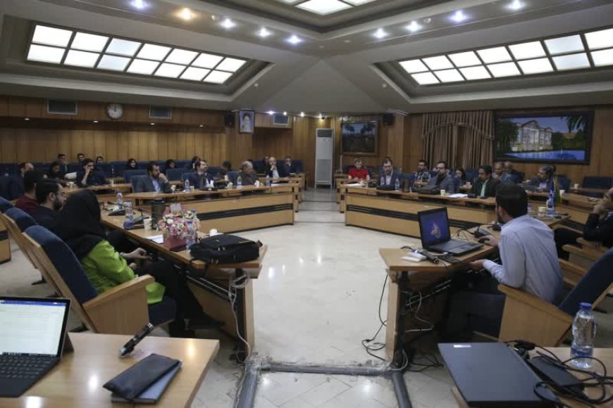 رونمایی از چهارمحصول نوآورانه علوم انسانی در دانشگاه شیراز با حضور معاون وزیر علوم