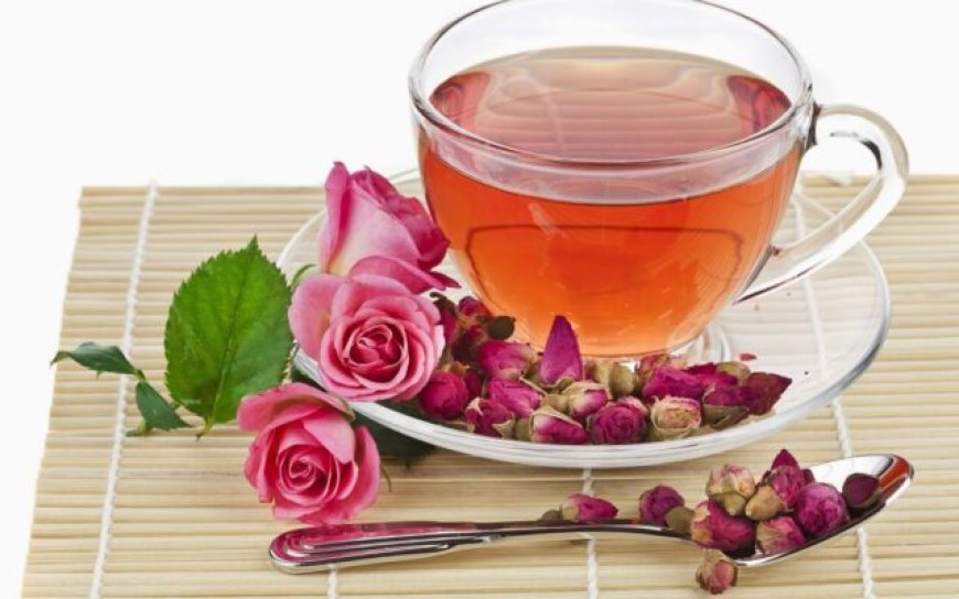 دمنوش گل محمدی و خواص شگفت انگیز گل رز