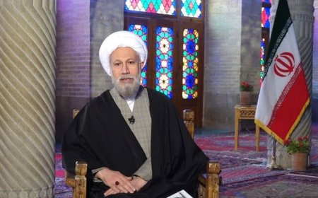امام جمعه شیراز : امام(ره) منشأ تحول در عالم بود