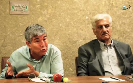 نراقی : جوانان ما مکان برای تمرین فوتبال ندارند