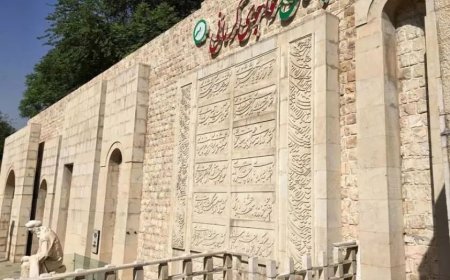 آرامگاه خواجوی کرمانی؛ شاعر میهمان شیراز