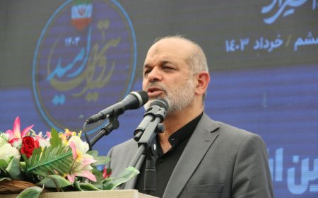 وزیر کشور در جریان سفر به شیراز: توسعه شهری بدون الگو، شهرهایی بدون هویت و اصالت را تولید خواهد کرد