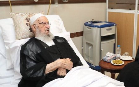 آیت الله مکارم شیرازی به بیمارستان منتقل شد