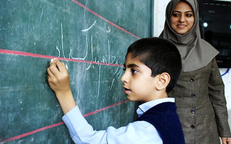 وزیر آموزش و پرورش: حقوق معلمان با اجرای رتبه‌بندی ۲۶ درصد رشد پیدا کرده است