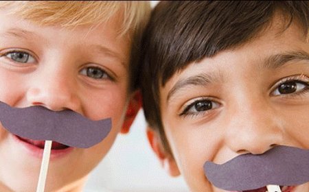 تا چه حد و مرزی می‌توانید با کودکان شوخی کنید؟