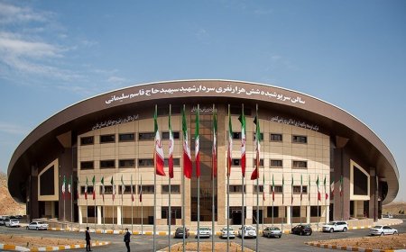 ببینید| بازدید خبرنگار سایت خبرجنوب از سالن شش هزار نفره شهید حاج قاسم سلیمانی و گفتگو با مدیر کل اداره ورزش و جوانان فارس
