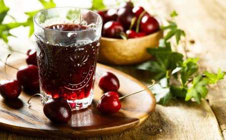 چای سرد آلبالو