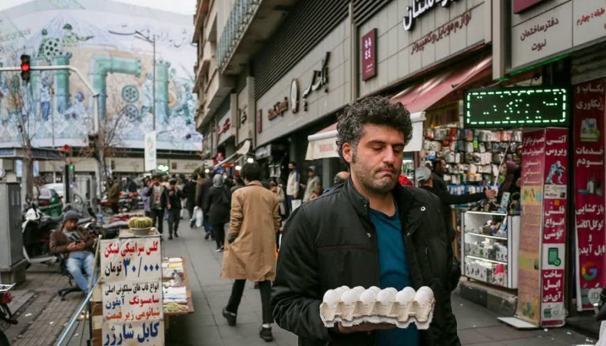 جمهورى اسلامى: آقاى رئيس‌جمهور! بودجه معیشت مردم را در جیب گشاد دستگاه‌های آویزان و بی‌خاصیت نریزید