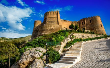 قلعه فلک‌الافلاک تعطیل شد