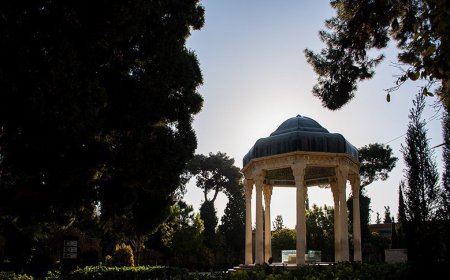 شیراز به استقبال هفته فرهنگی و هنری حافظ می‌رود
