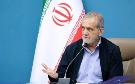 درخواست انجمن صنفی روزنامه‌نگاران از پزشکیان و اژه‌ای