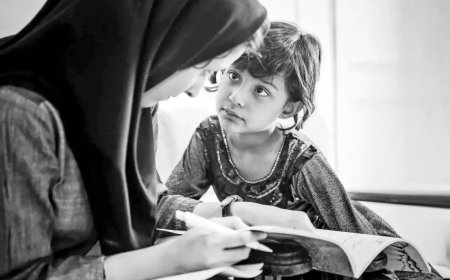 مادر ایرانی، پدر مهاجر غیرایرانی؛ فرزند؟ بی‌هویت