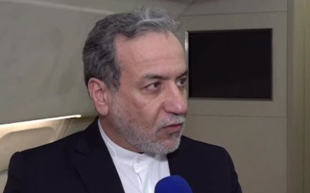 عراقچی: با مقامات بحرین درباره کاهش تنش در منطقه رایزنی کردیم