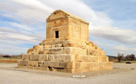 برداشتن حساسیت از نام کوروش؛ اجازه دارید نامش را بیاورید