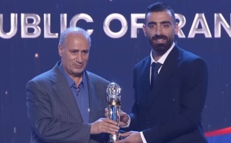 ببینید| یک ایرانی بازیکن سال فوتسال آسیا شد