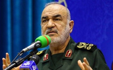 سرلشکر سلامی: خط مبارزه ضدامریکایی ملت ایران از کودتا علیه دولت مردمی مصدق شکل گرفت