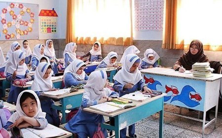 پاداش تشویقی اضافه تدریس معلمان چه زمانی واریز می‌شود؟