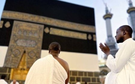 سفر عمره گران می‌شود / «حداکثر ۲. ۵ میلیون تومان به هزینه سفر افزوده می‌شود»
