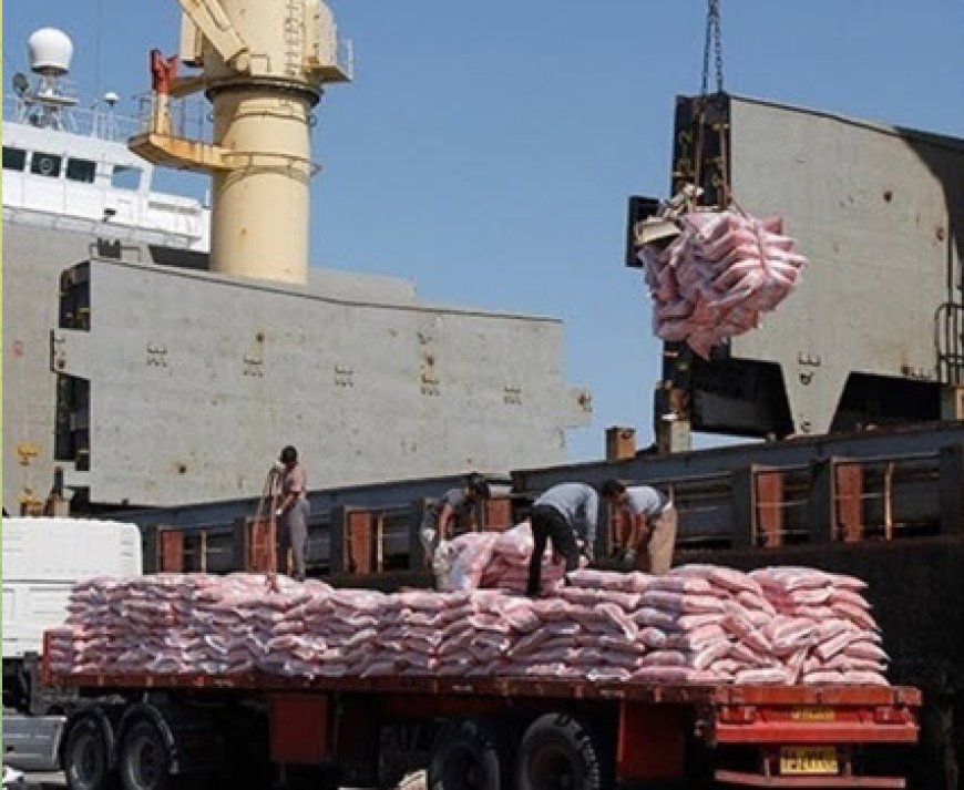 آغاز توزیع ۲۴۰۰ ‌تُن برنج خارجی ‌در بازار