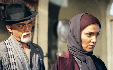 سکانسی شوکه‌کننده از سریال «خواب و بیدار»؛ دلار ۸۰۰ تومانی!