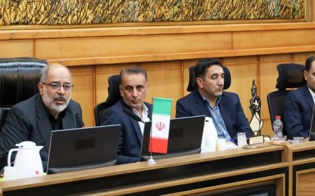 بازرس کل فارس: بازرسان باید الگوی قانون‌پذیری و اجرای قانون باشند