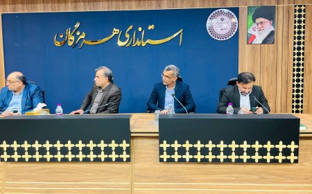 ۱۲ نیروگاه خورشیدی  سه مگاواتی دراستان هرمزگان در دست احداث است