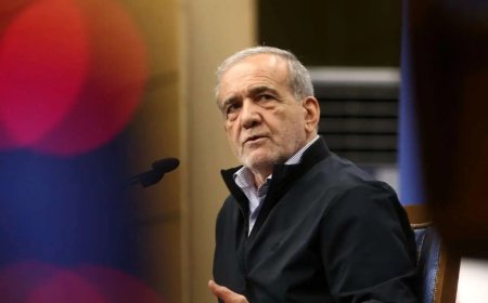 عصر ایران: آقای حمید رسایی! کرم خاکی گلدان خانه رئیس جمهور شرف دارد بر طائفه همیشه عنود و لجوج