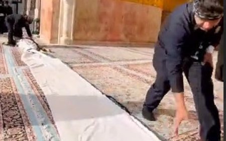 آذین‌بندی حرم مطهر رضوی به مناسبت میلاد صدیقه کبری حضرت زهرا سلام الله علیها