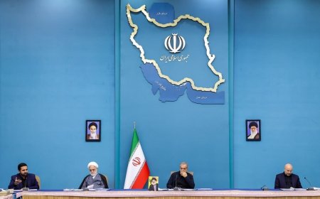 جایگاه ضعیف پزشکیان در شورای‌عالی فضای مجازی؛ حتی دبیر شورا را هم نمی‌تواند تغییر دهد