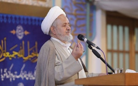 فضای مجازی یک خطر بسیار جدی در انقلاب است؛ باید مدیریت شود