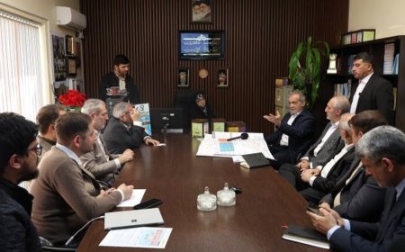 پزشکیان: سیستم آموزشی کشور باید اصلاح شود / ایستادن معلم پای تخته دیگر جوابگو نیست