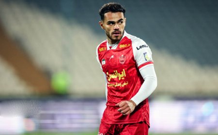 اوستون اورونوف با پرسپولیس تمدید کرد