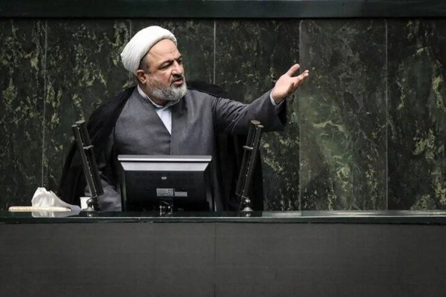 رسایی: اگر می‌خواهید بنزین را گران کنید آن را گردن مجلس نیندازید