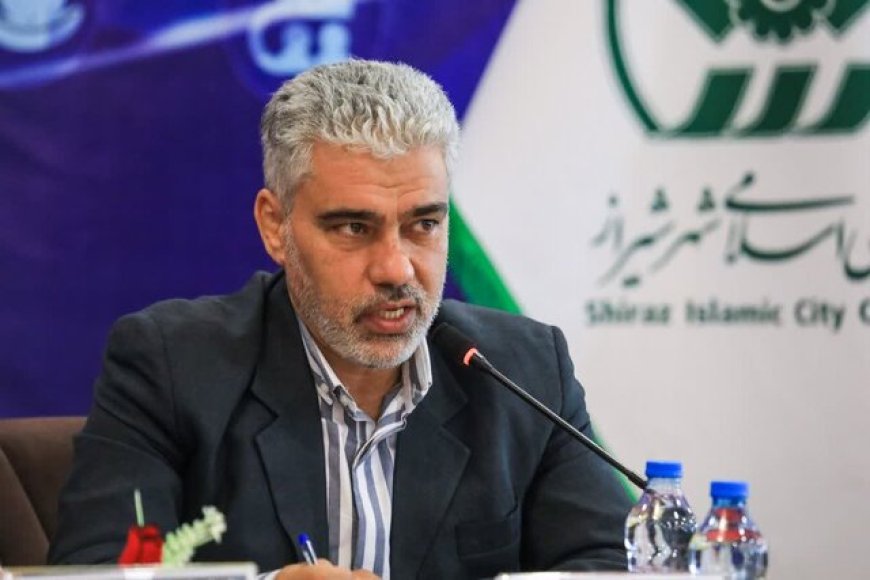ساعت کاری ادارات فارس در نیمه اول دی‌ماه اعلام شد/ برف و باران مشکلی ایجاد نکرد